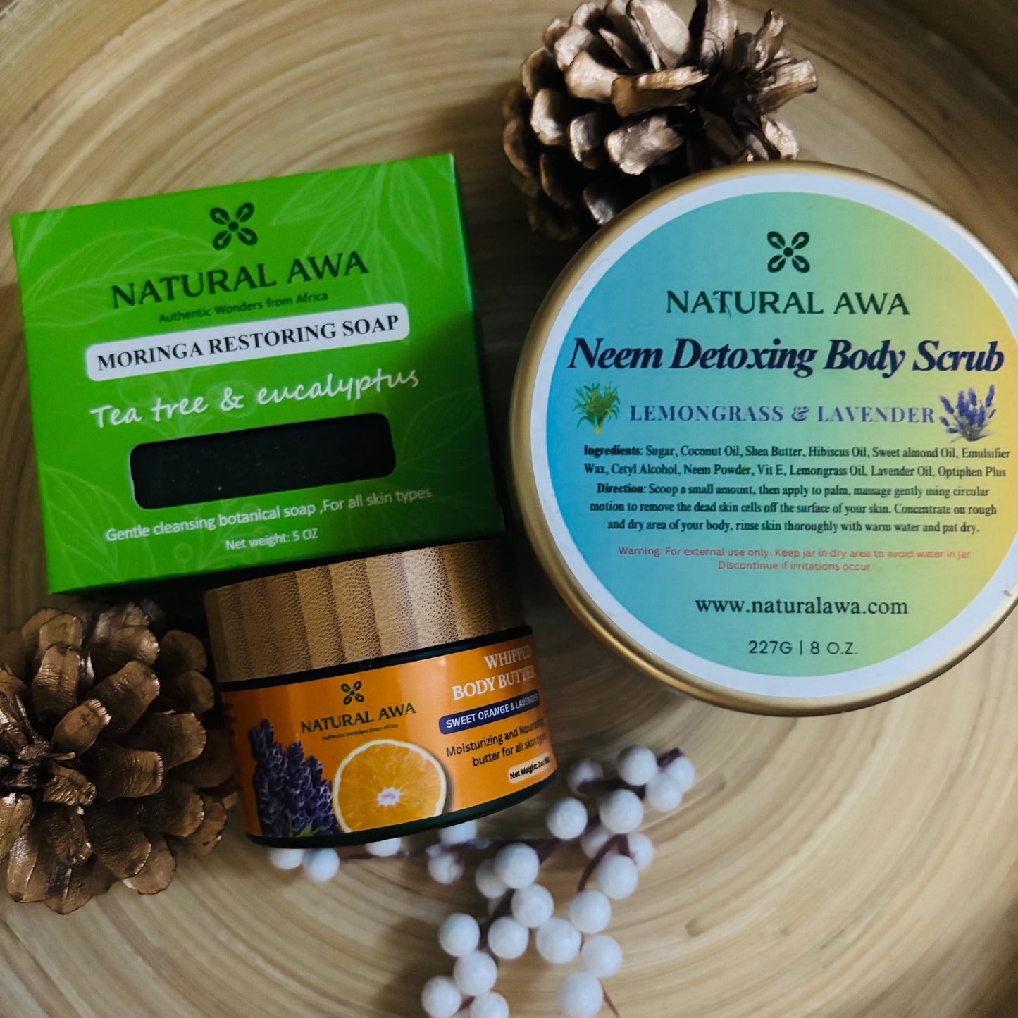 HOLIDAY BATH & BODY TRIO GIFT SET (SCRUB/SOAP/BODY BUTTER)