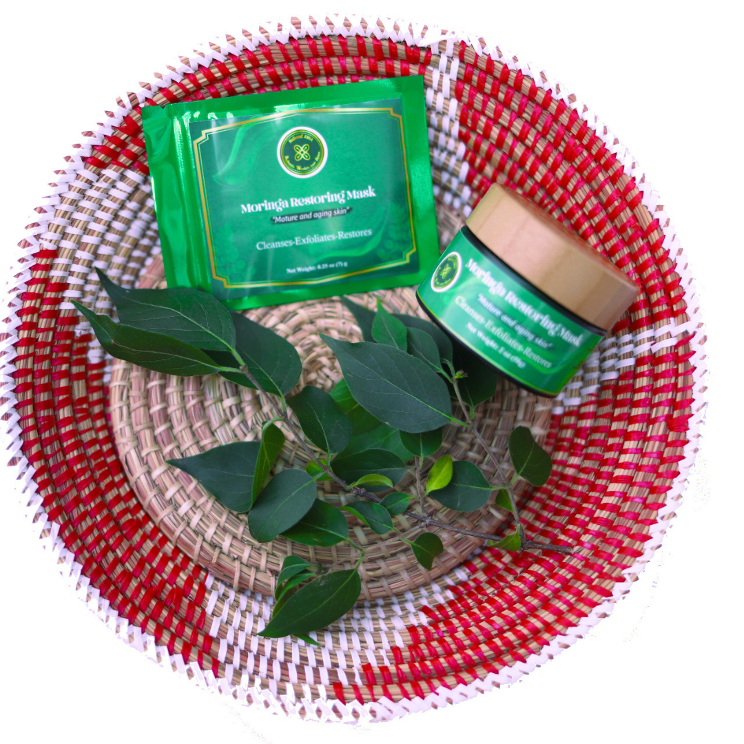 Moringa Restoring Mask and leafs